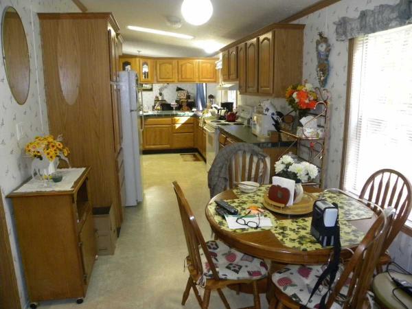 2004 Manufactured Home