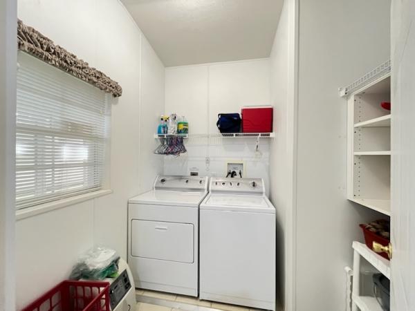 2003 Oakwood Manufactured Home