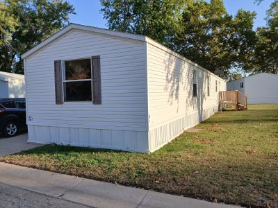 Photo 2 of 17 of home located at 4480 S Meridian Avenue Wichita, KS 67217