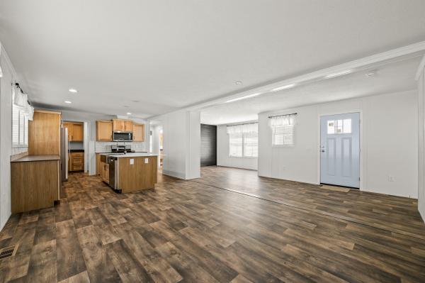 2024 Colony 124 4450  Home