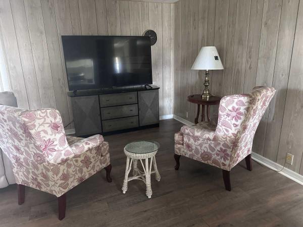 1980 West Mobile Home