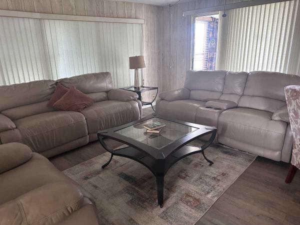 1980 West Mobile Home