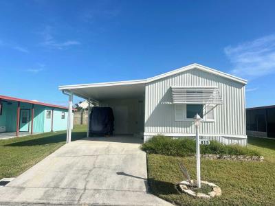 Mobile Home at 815 Lakeshore Drive Wildwood, FL 34785