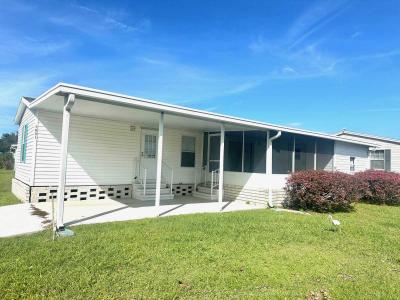 Mobile Home at 1031 Lakeshore Drive Wildwood, FL 34785