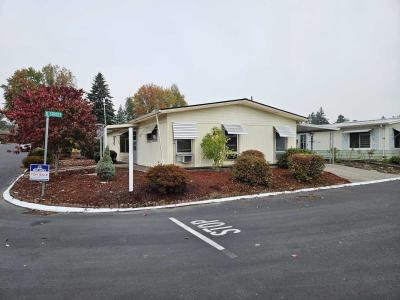 Photo 2 of 38 of home located at 17237 SW Eldorado Tigard, OR 97224