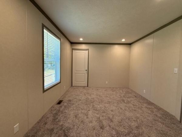 2024 Clayton Pulse 4824-E734 Mobile Home