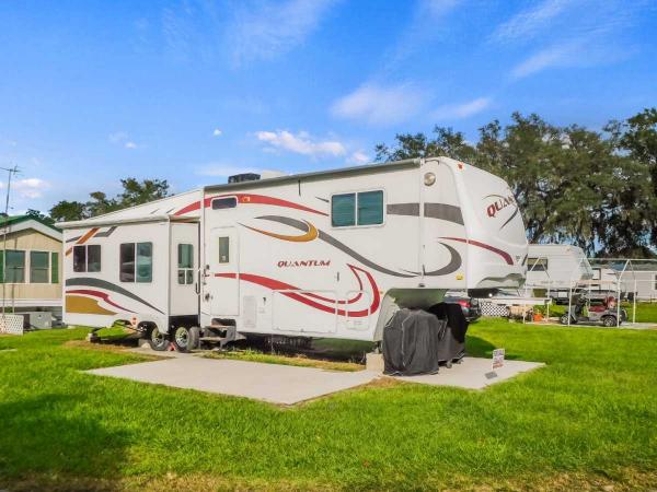 2007 Fleetwood Mobile Home For Sale