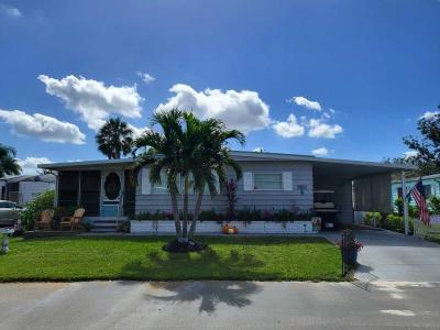 Mobile Home at 5882 Camelot Dr N Sarasota, FL 34233