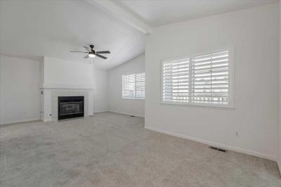 Photo 2 of 8 of home located at 600 E. Weddell Dr. #43 Sunnyvale, CA 94089