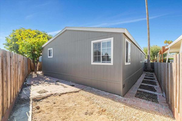 1991 Golden West Manufactured Home