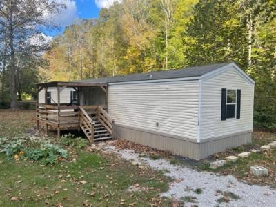 Mobile Home at 1359 Curt Rd Jackson, KY 41339