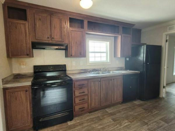 2023 Live Oak Homes Mobile Home For Rent