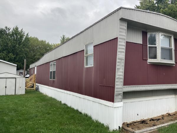 1984 Bristol mobile Home