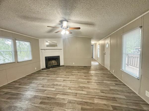 Photo 1 of 2 of home located at 6359 Bells Ferry Road #658 Acworth, GA 30102