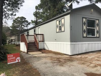 Mobile Home at 804 Meadow Lane Huntsville, TX 77340