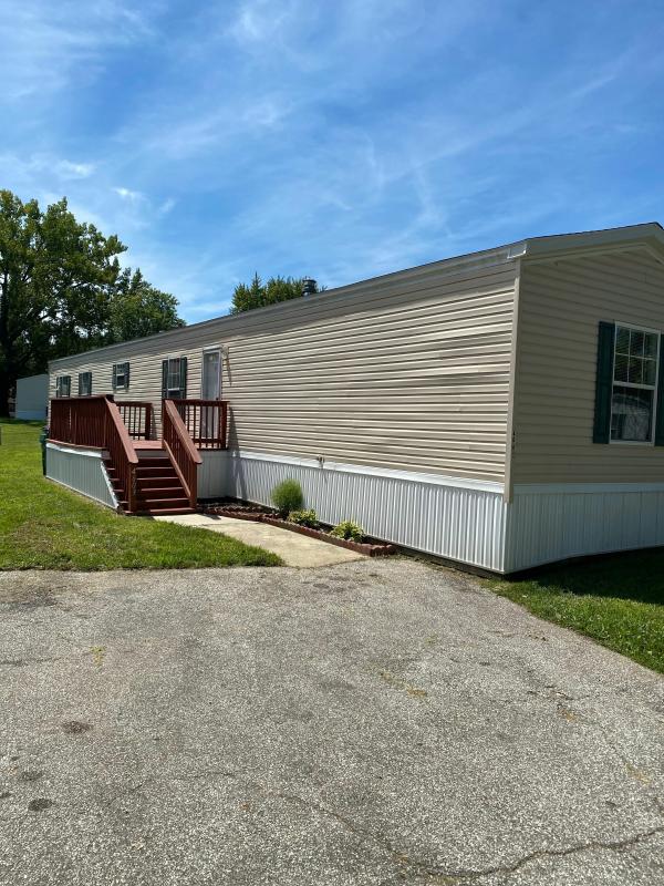 2016 Fleetwood Sandalwood XL Mobile Home