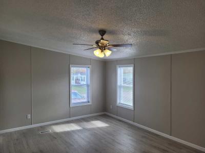 Photo 5 of 7 of home located at 8000 Warren Woods Rd Lot#37 Three Oaks, MI 49128