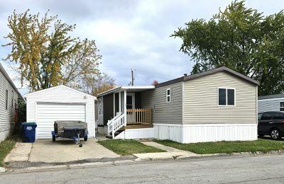 Mobile Home at 1331 Bellevue St  Lot 238 Green Bay, WI 54302