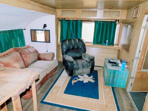 1972 Travel Trailer Mobile Home