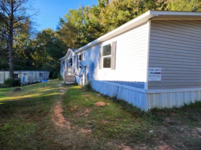 Mobile Home at 398 Ferman Dr Brent, AL 35034