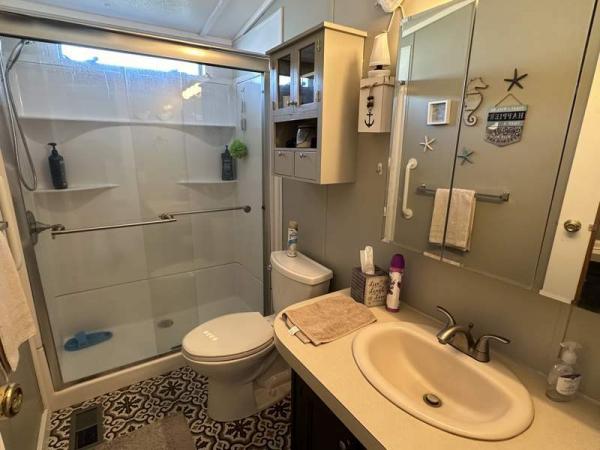 1990 Park Manufactured Home