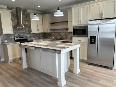 Photo 2 of 11 of home located at 39111 Golf View Ave Dade City, FL 33525