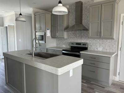Photo 4 of 12 of home located at 38925 Golf View Ave Dade City, FL 33525