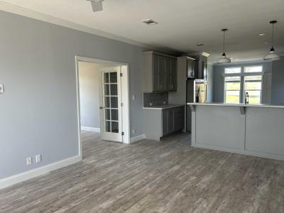 Photo 3 of 11 of home located at 39015 Golf View Ave Dade City, FL 33525