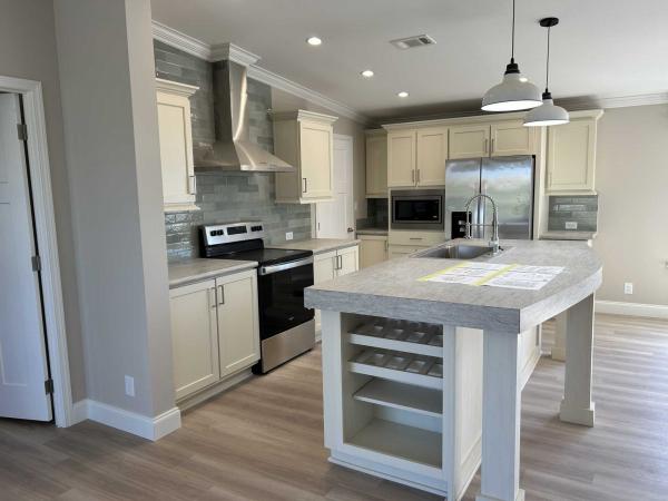 2023 Palm Harbor Ventura VI  Home