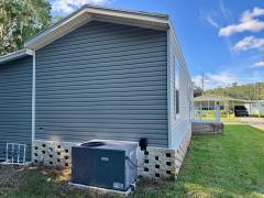 Photo 4 of 16 of home located at 843 East Colonial Circle Daytona Beach, FL 32117