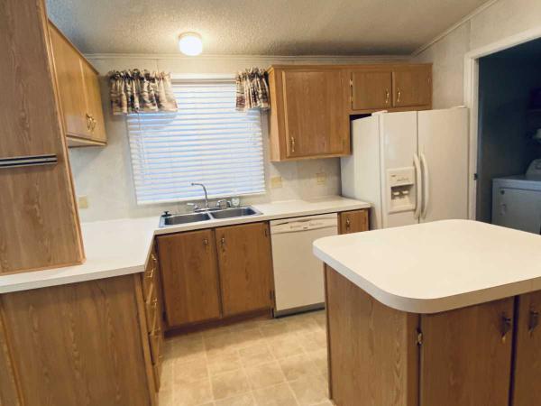 1992 CAVCO Manufactured Home