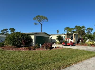 Mobile Home at 19794 Cypress Woods Ct North Fort Myers, FL 33903