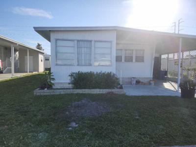 Mobile Home at 29081 Us Hwy 19 N, Lot 89 Clearwater, FL 33761