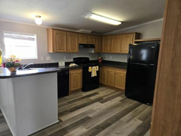 2015 NOBILITY Mobile Home For Rent