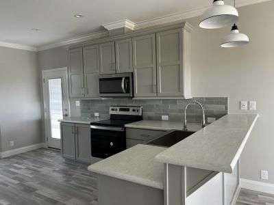 Photo 2 of 10 of home located at 38903 Golf View Ave Dade City, FL 33525