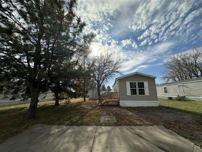 Photo 3 of 15 of home located at 1852 16th St. SW, Site 97 Minot, ND 58702