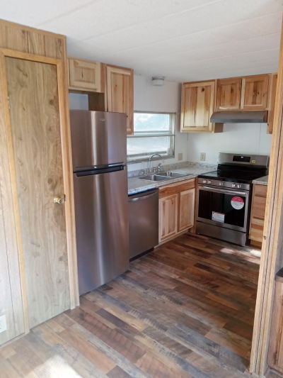 Mobile Home at 2713 B 1/2 Rd 306 Grand Junction, CO 81503