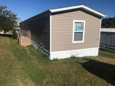 Mobile Home at 359 Barnett Dr Lot 6 Kingsport, TN 37664