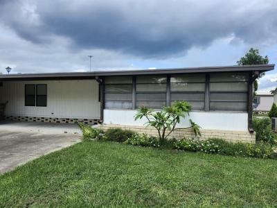 Mobile Home at 28 Lakeview Dr. Fruitland Park, FL 34731