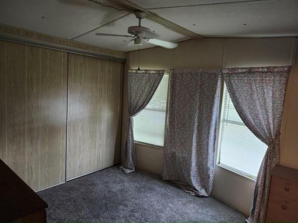 1985 CLAR Mobile Home