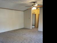 2006 Clayton PEN28503 Mobile Home