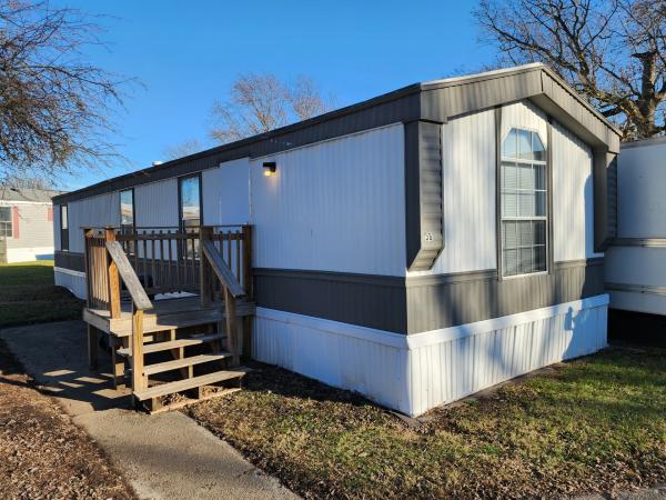 1990 Commodore mobile Home