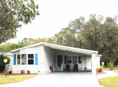 Mobile Home at 1441 Deverly Ct Lot #372 Lakeland, FL 33801