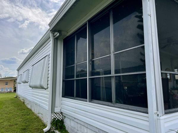 MANATEE FLMHS 2/2 OXFORD Mobile Home