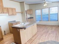 2004 FLEETWOOD LAKE POINT ULTRA Manufactured Home