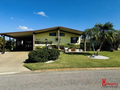 Mobile Home at 8104 Lakeview Drive N Ellenton, FL 34222