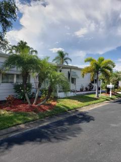 Photo 3 of 25 of home located at 415 Wycliff Court Melbourne, FL 32934