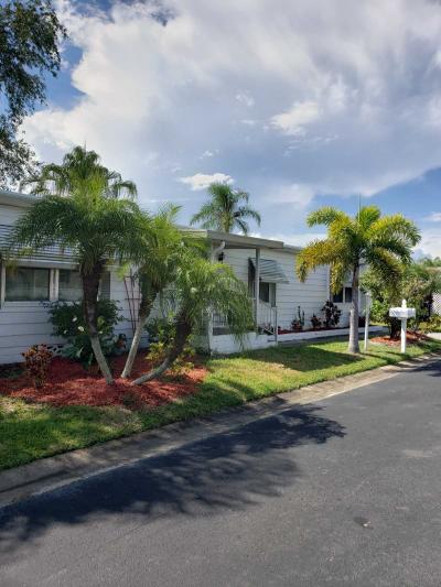 Photo 3 of 25 of home located at 415 Wycliff Court Melbourne, FL 32934