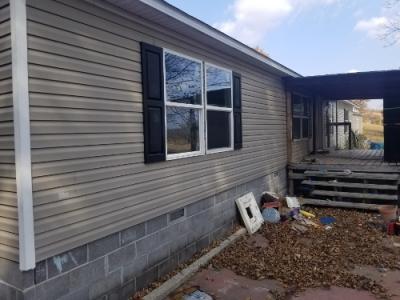 Mobile Home at 59 Woodhaven Ln Pineville, MO 64856