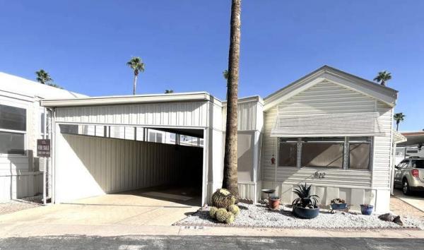 Photo 1 of 2 of home located at 600 S. Idaho Rd. #812 Apache Junction, AZ 85119